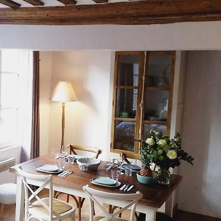 Une Pause Chez Julien, Appartement Lumineux Et Idealement Situe! Honfleur Luaran gambar