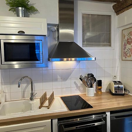 Une Pause Chez Julien, Appartement Lumineux Et Idealement Situe! Honfleur Luaran gambar