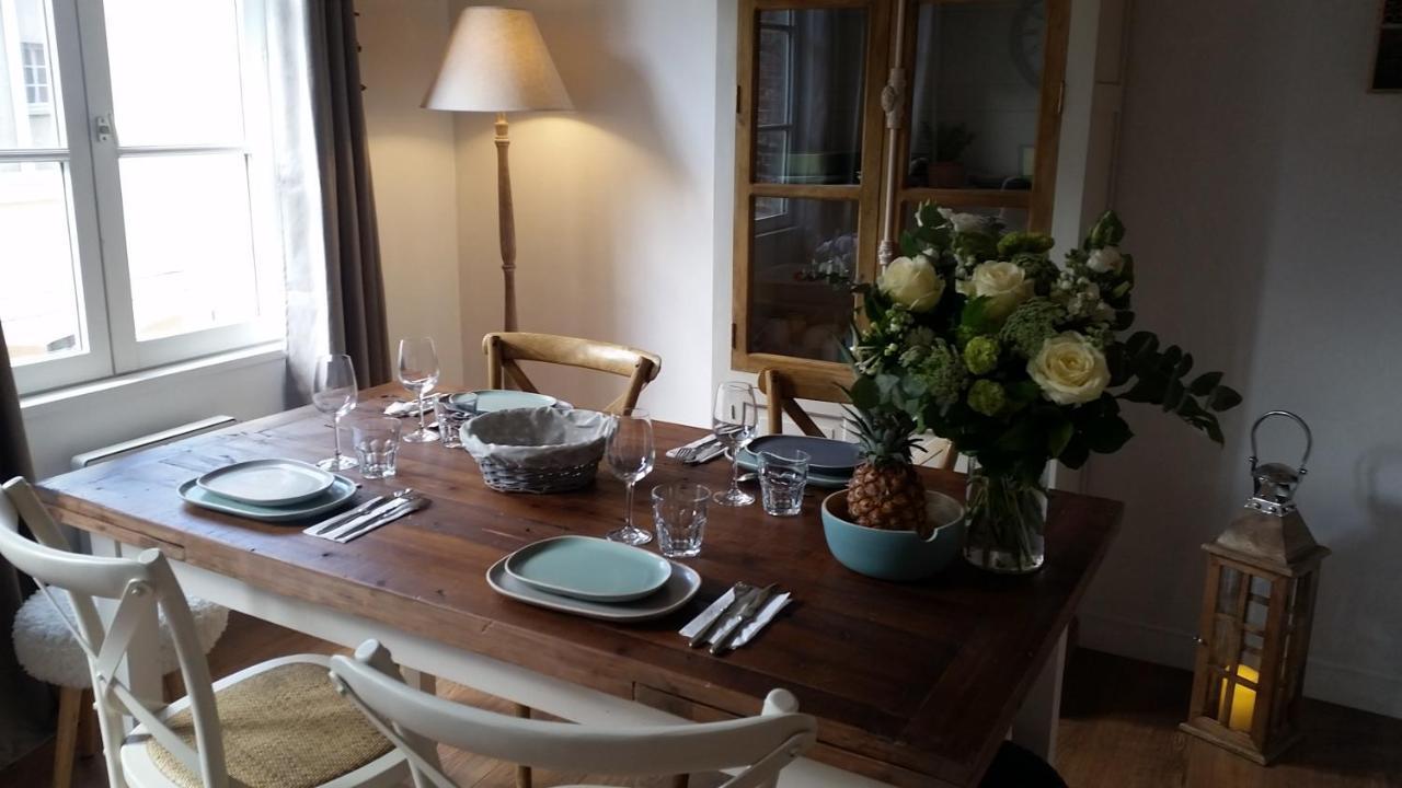 Une Pause Chez Julien, Appartement Lumineux Et Idealement Situe! Honfleur Luaran gambar