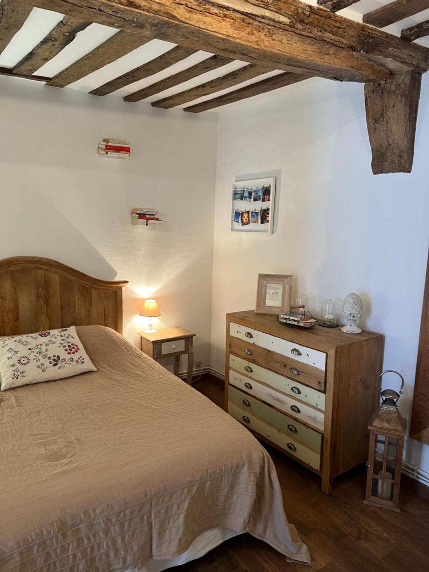 Une Pause Chez Julien, Appartement Lumineux Et Idealement Situe! Honfleur Luaran gambar